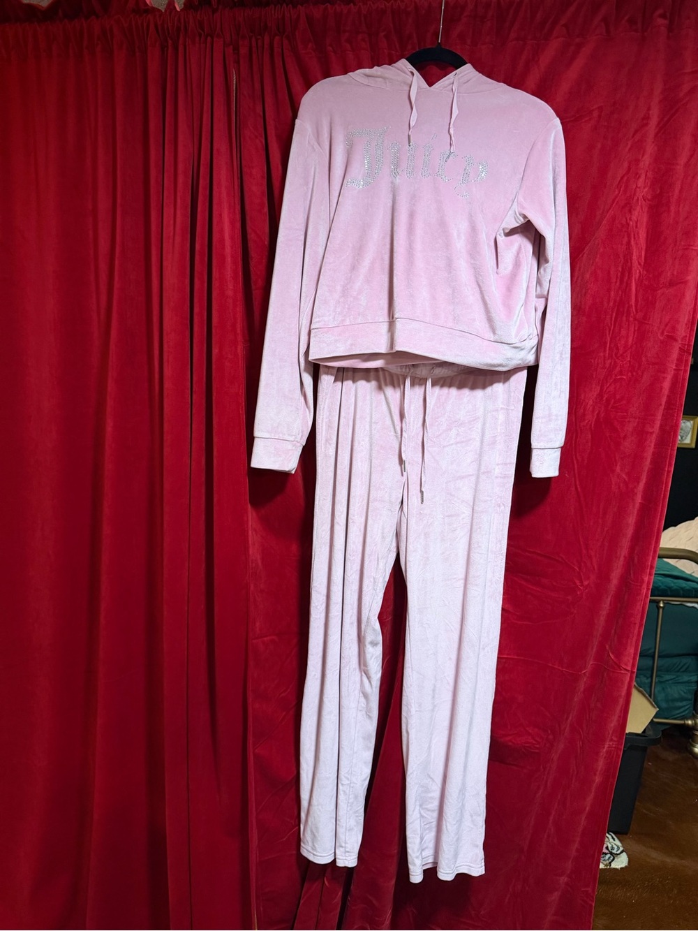 Juicy Couture Pink Velour Rhinestone Logo Hoodie & Pants Set - Picture 6 of 12